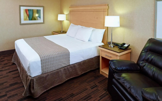 LivINN Hotel Cincinnati / Sharonville Convention Center