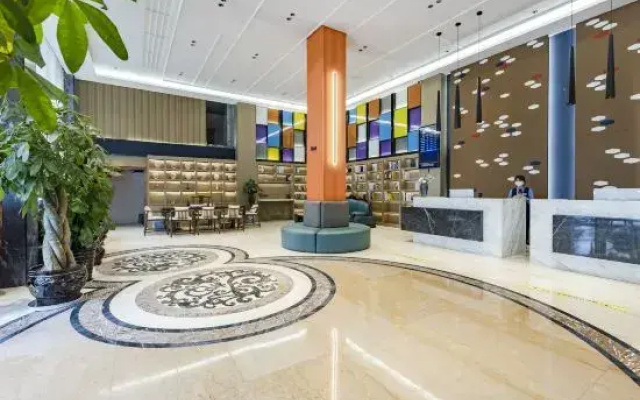 Jingan Wisdom Hotel (Lincang Minsheng Middle School Municipal Government Branch)