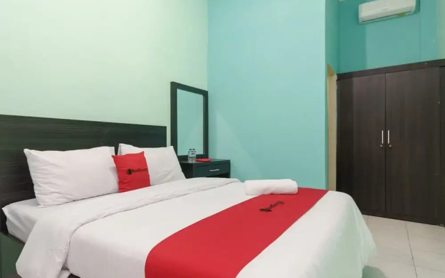 OYO 2229 Bunga Raya Residence