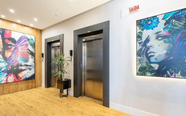 Apt w/ Gourmet Balcony 550m From the Beach Lle0204