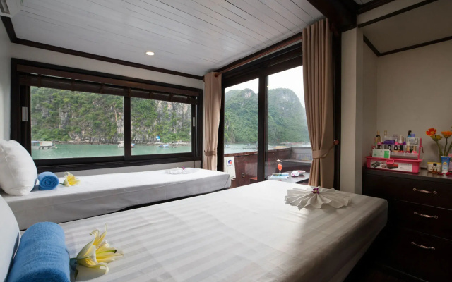 Halong Aclass Stellar Cruise