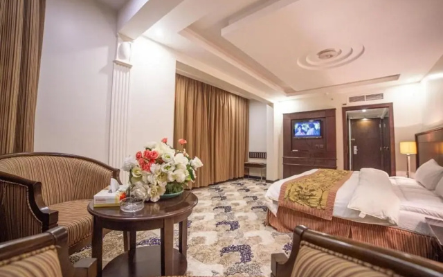 Madina Palace Hotel