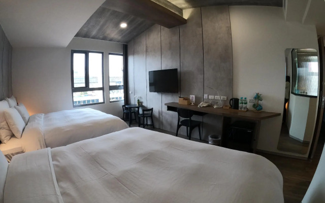 Watermark Hotel Kaohsiung Station