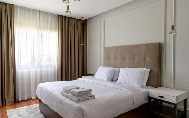 Vesta - Luxury Villa - 4BR - CFC II