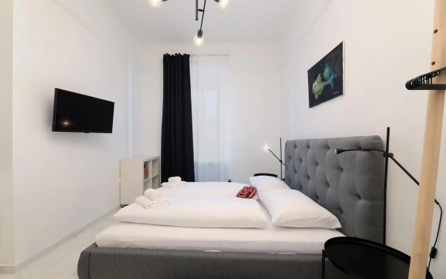 Apartments Luan