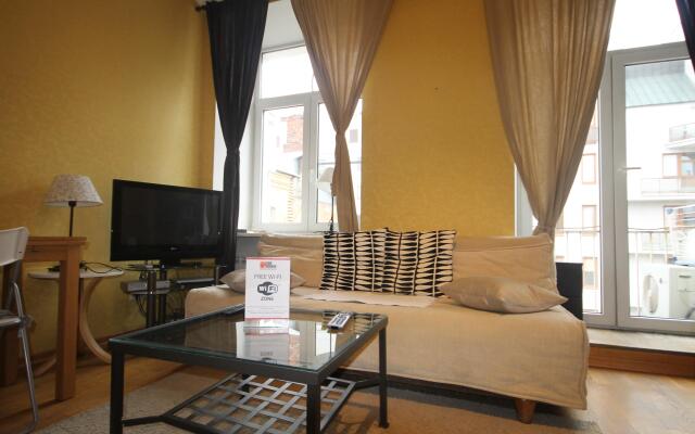 Апартаменты Four Squares Apartments on Tverskaya комната для гостей
