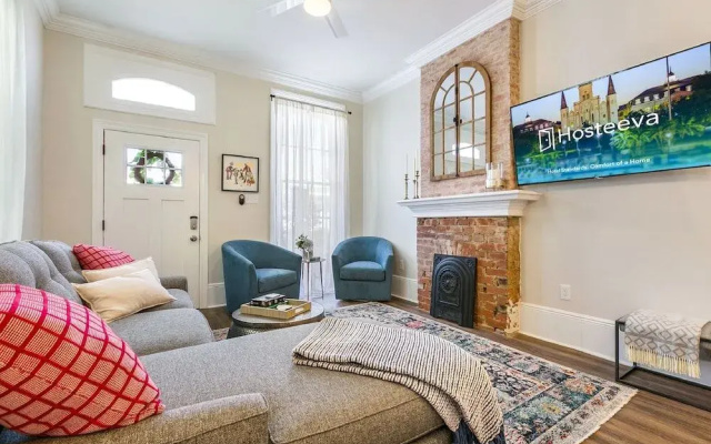 Hosteeva 3BR Steps to St. Charles Ave