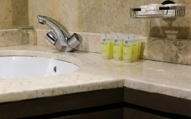 Hussain Biyari Hotel