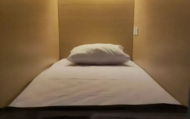 Fora Capsule Hostel Tuban Kuta