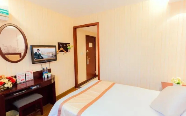 Greentree Inn Shanghai Caoan Road Textile Express Hotel