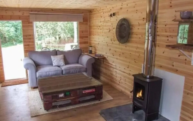 Ash Lodge