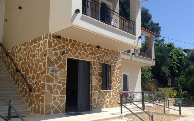 Villa Agapi in Parga, Greece from 100$, photos, reviews - zenhotels.com hotel front