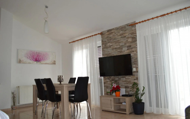 Apartment Tome - sea view : A1 Tisno, Island Murter
