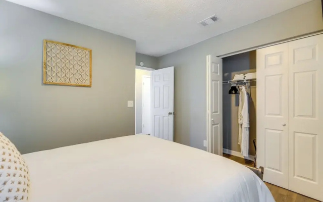 Decatur Vacation Rental w/ Fenced Yard!