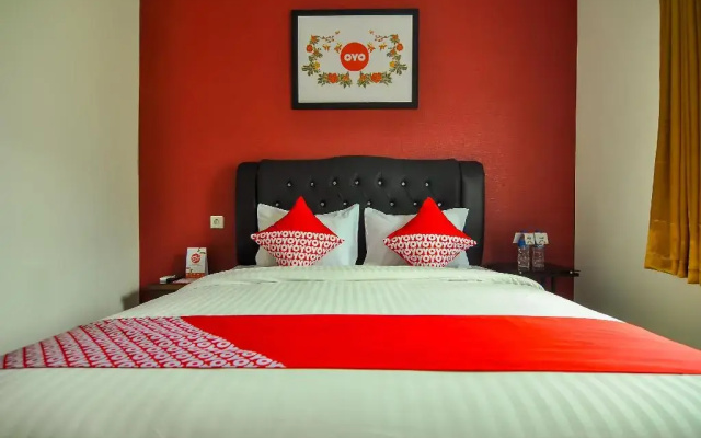 Hotel O near Transmart Padang formerly Sulaiman Residence