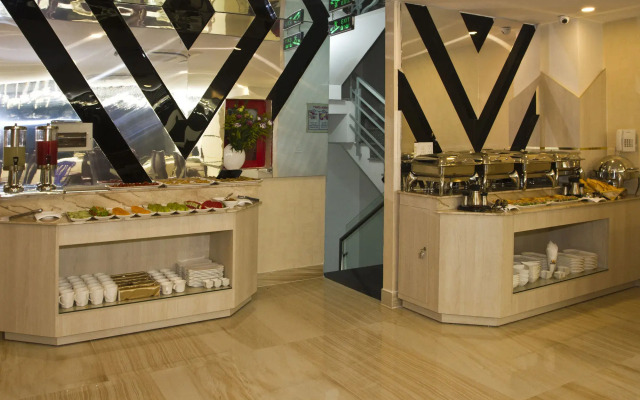 New Sun Hotel
