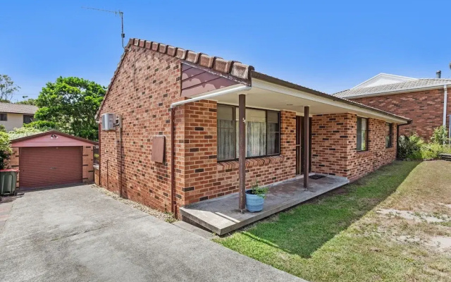 54 Pacific Drive