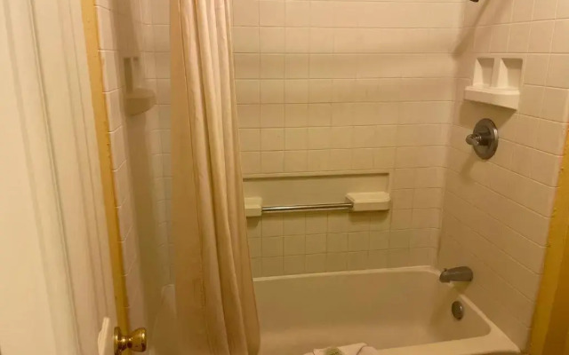 Dilley executive inn