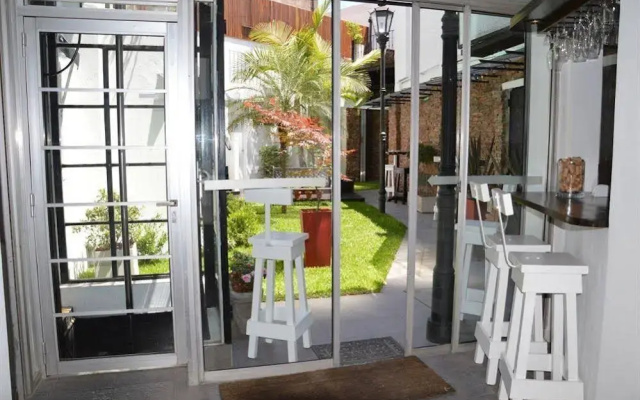CChic Hotel Boutique