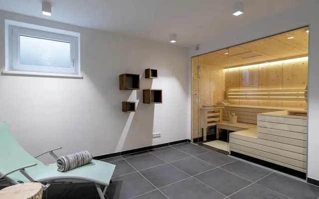 Stylish Chalet in Piesendorf With Sauna