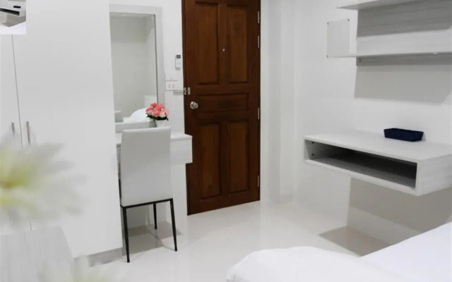Diamond Residence