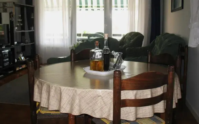 Apartment M