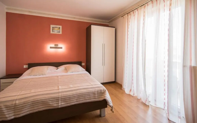 Villa Ana
