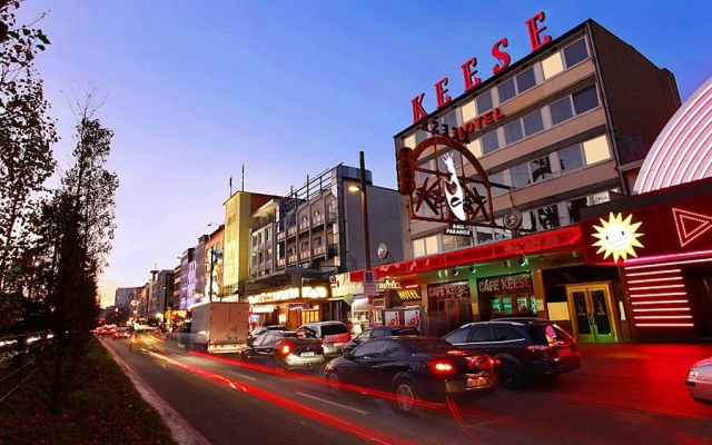 Отель Centro Hotel Keese Германия, Гамбург - 2 отзыва об отеле, цены и фото номеров - забронировать отель Centro Hotel Keese онлайн вид на фасад
