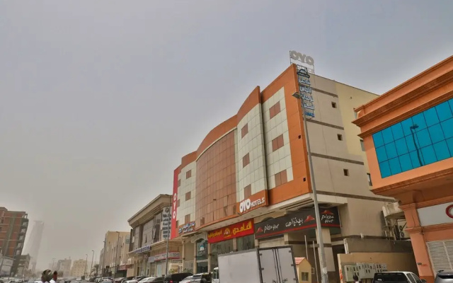 OYO 148 Diamond Beach Hotel