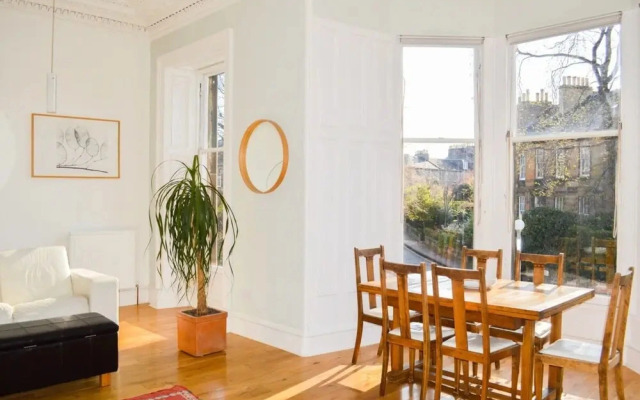 Stylish 4 Bedroom Stockbridge Home