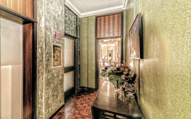 Отель Rivière Luxury Rooms вид на фасад