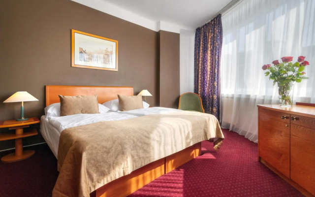 Hotel Harmony