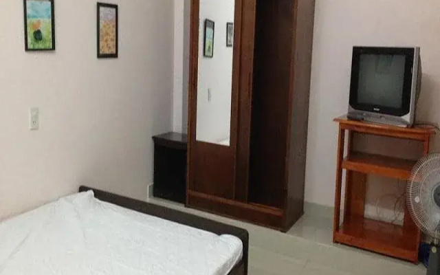 Cam Tu Cau Hotel