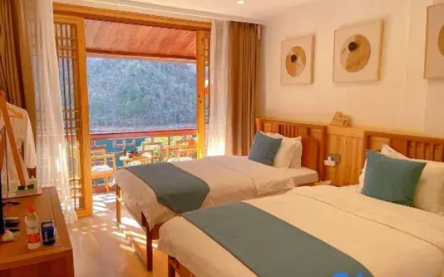 Yanyunge Homestay