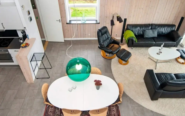 6 Person Holiday Home in Hejls