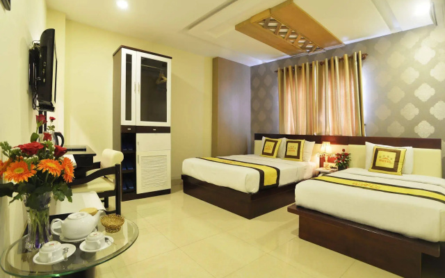 Boss Palace Hotel