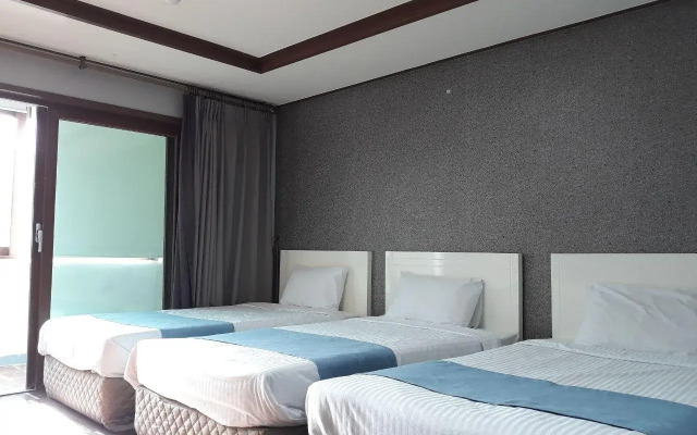 Woorim Hotel