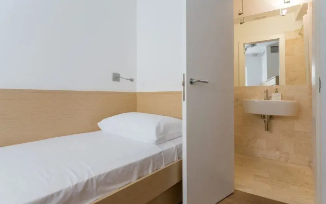 Hedera Estate, Hedera A6 - Breakfast Included