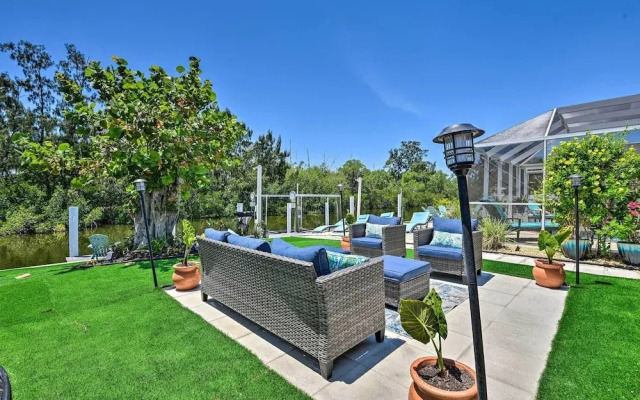 Waterfront Bradenton Home: Heated Pool & Fire Pit