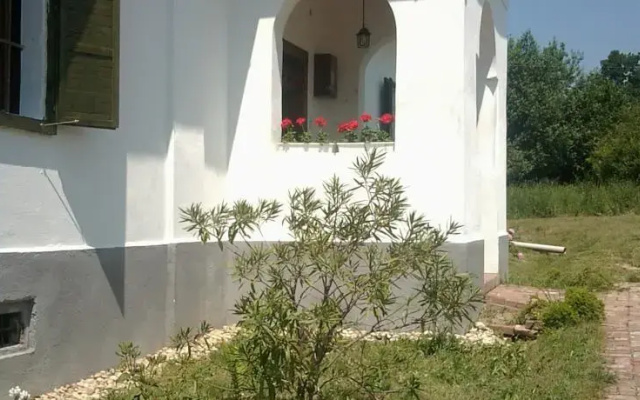 Farkasdombi Vendégház