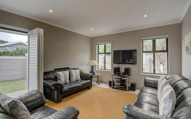 Uniquestay Onrus Holiday Home