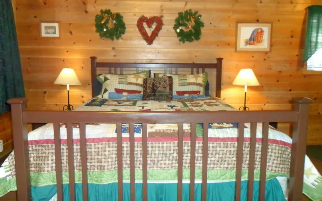 Big Bear Manor Spa Cabins