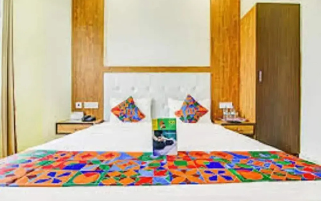 Hotel Lazeeno Classic