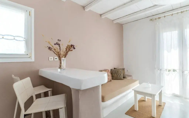 Ninemia Suites Tinos Grand 205