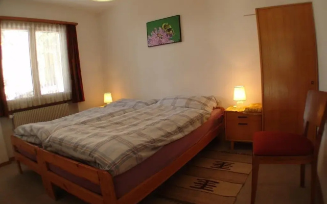 Chesa Albris Bed & Breakfast