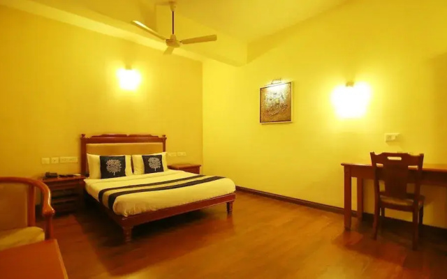 Oyo 4802 Cochin City Residency