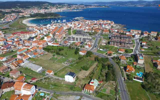 ApartHotel Punta Cabicastro