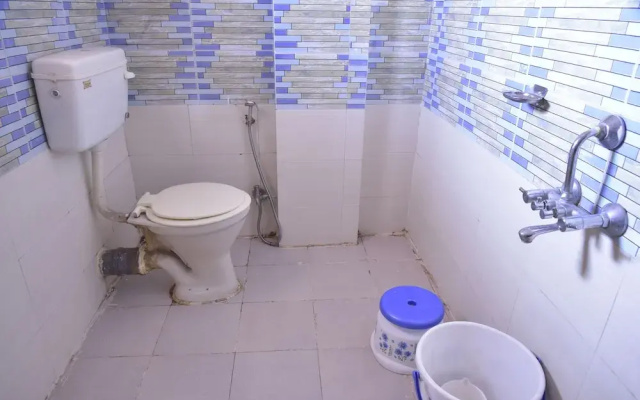 Hotel Drishti Inn