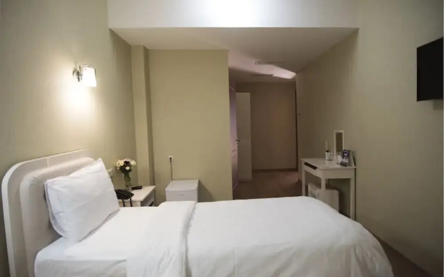 Отель Grand Hotel Luna