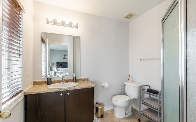 Luxury 3BR Townhome Private Gym BBQ